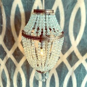 Mini plug in chandelier